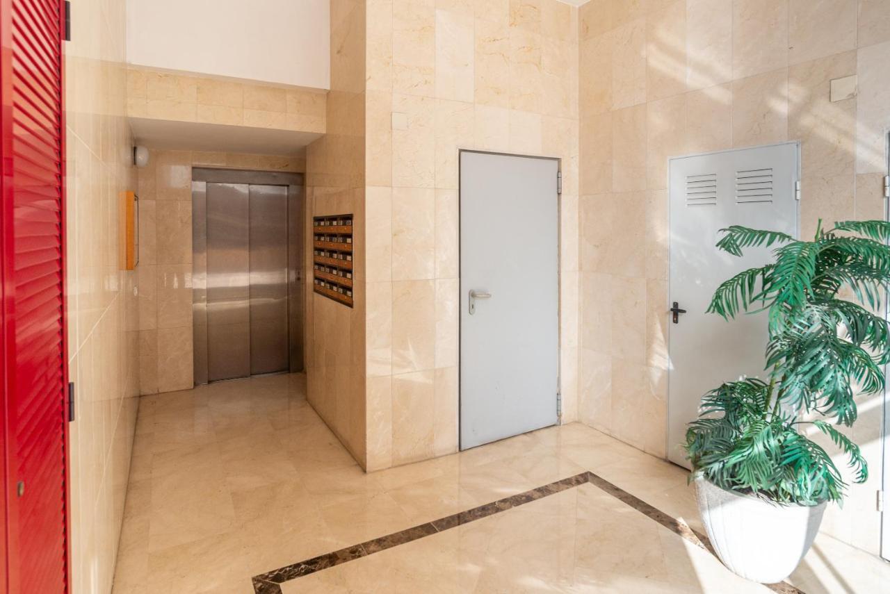 Apartamento Con Parking Puerto Nuevo 8 Малага Екстер'єр фото